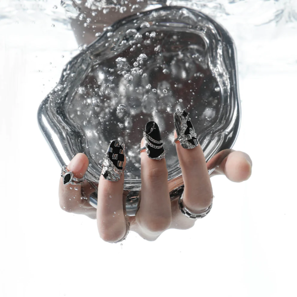 Black Nail Armor - Image 2